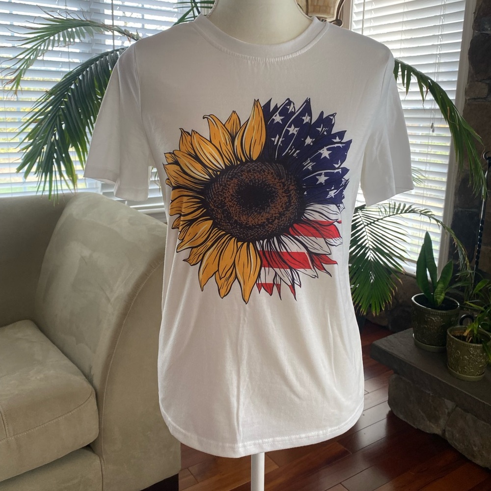 NWOT SHEIN T-shirt